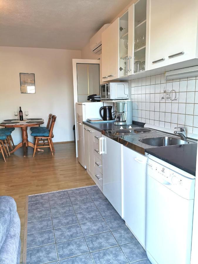 Apartmani Gabi Cesarica Kültér fotó
