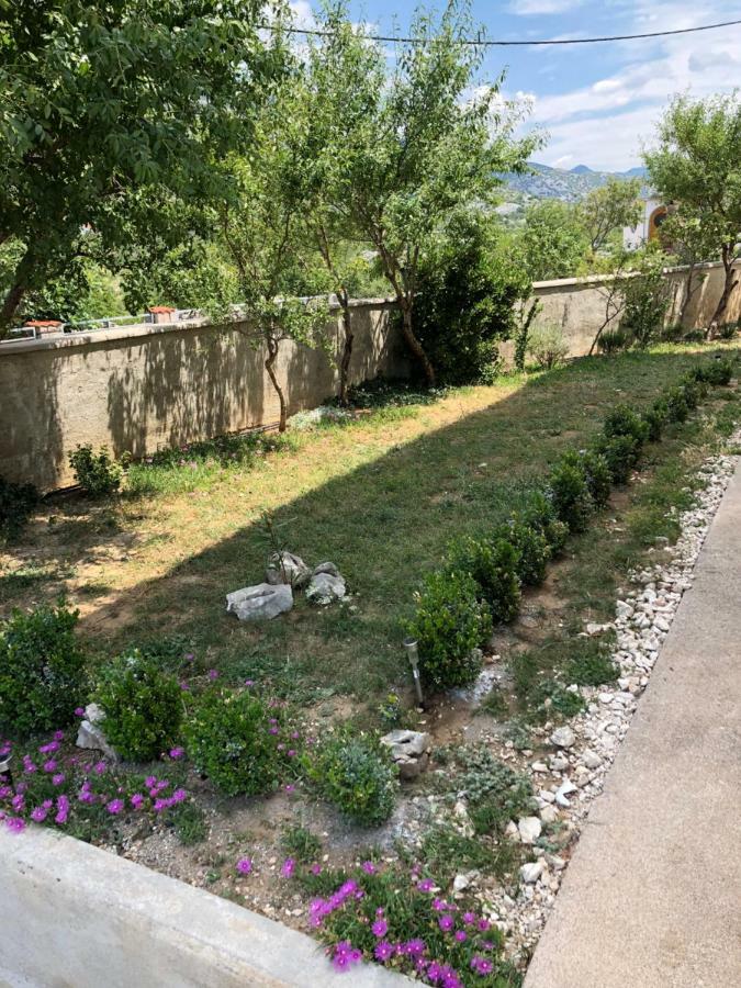 Apartmani Gabi Cesarica Kültér fotó