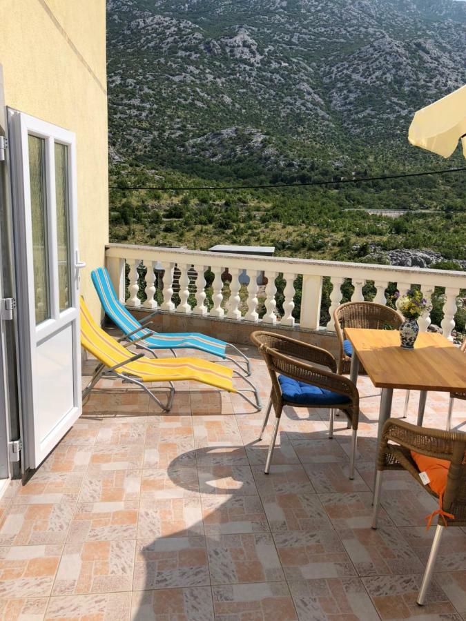 Apartmani Gabi Cesarica Kültér fotó